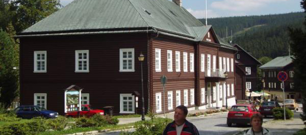 L�zn� Karlova Stud�nka